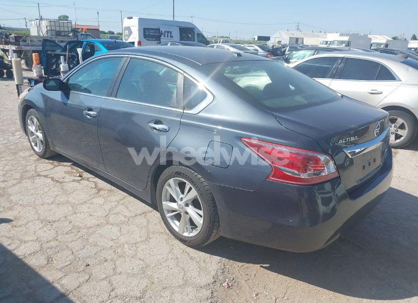 Photo 3 of 2013 Nissan Altima 2.5 SV (VIN 1N4AL3AP4DN485217)