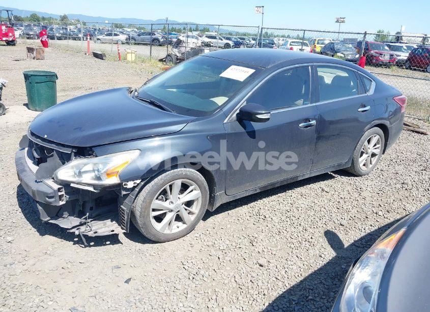 Photo 2 of 2013 Nissan Altima 2.5 SL (VIN 1N4AL3AP4DN498176)