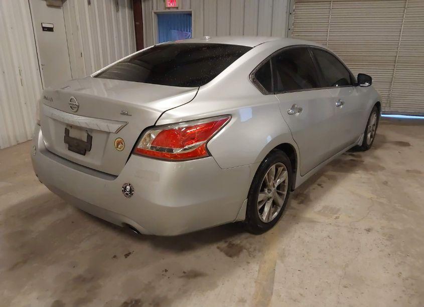 Photo 4 of 2013 Nissan Altima 2.5 SL (VIN 1N4AL3AP4DN502775)