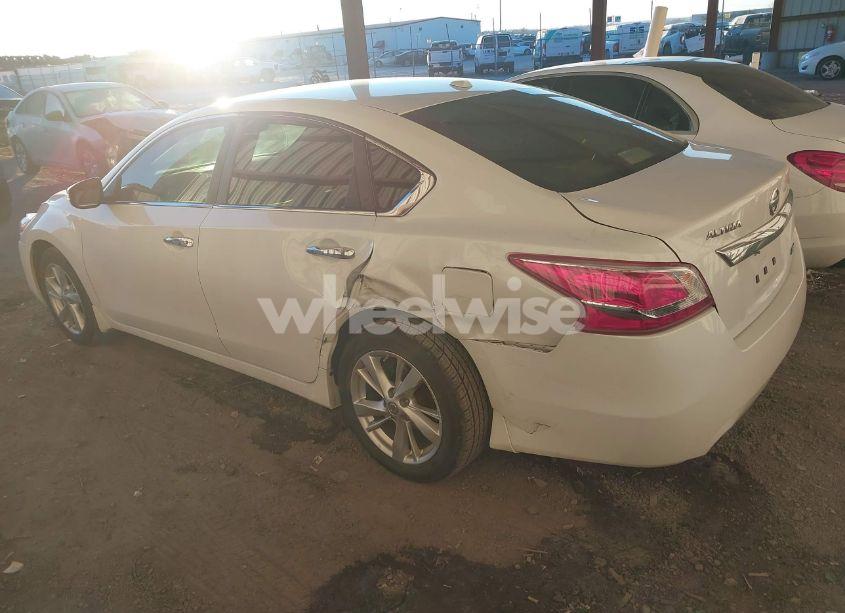 Photo 3 of 2013 Nissan Altima 2.5 SL (VIN 1N4AL3AP4DN503845)