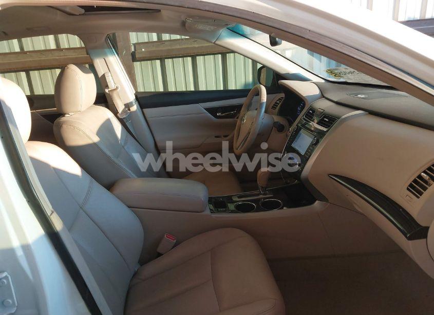 Photo 5 of 2013 Nissan Altima 2.5 SL (VIN 1N4AL3AP4DN503845)