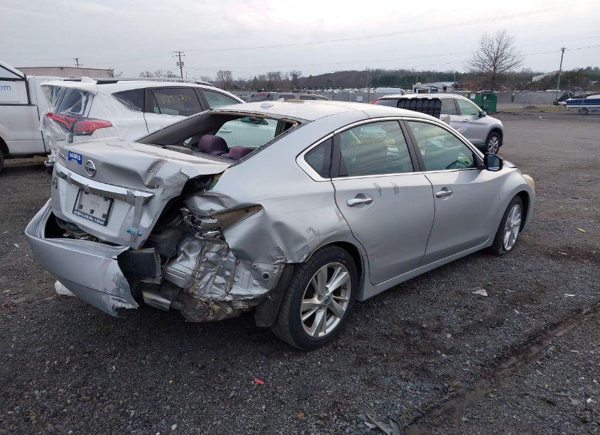 Photo 4 of 2013 Nissan Altima 2.5 SV (VIN 1N4AL3AP4DN504171)