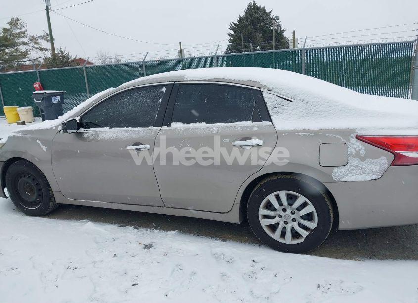 Photo 15 of 2013 Nissan Altima 2.5 S (VIN 1N4AL3AP4DN505451)