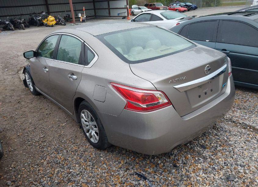 Photo 3 of 2013 Nissan Altima 2.5 S (VIN 1N4AL3AP4DN508043)