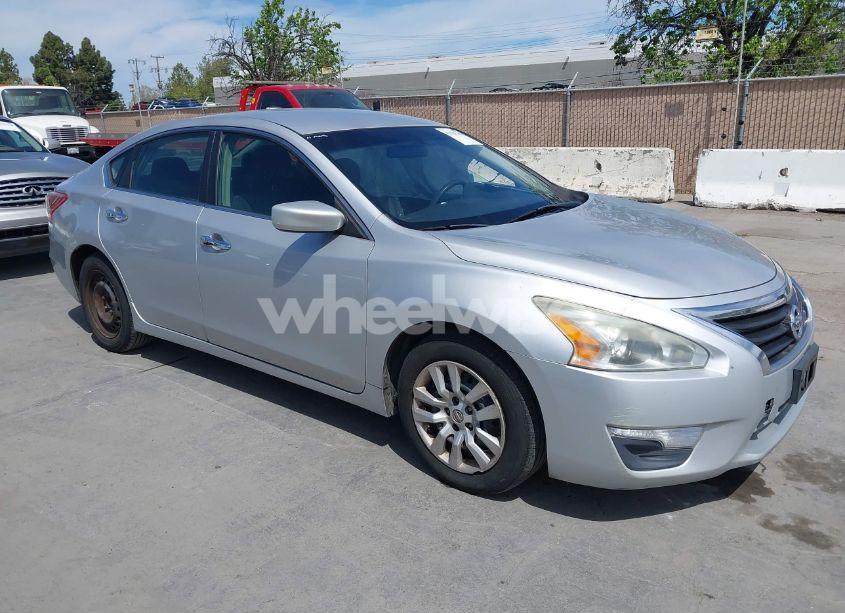 2013 Nissan Altima 2.5 S (VIN 1N4AL3AP4DN517857) main photo