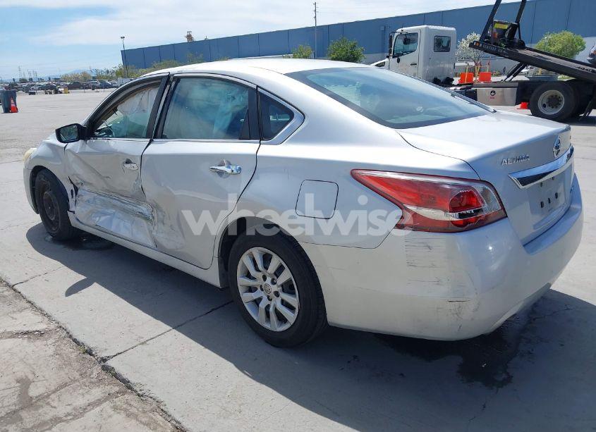 Photo 3 of 2013 Nissan Altima 2.5 S (VIN 1N4AL3AP4DN517857)