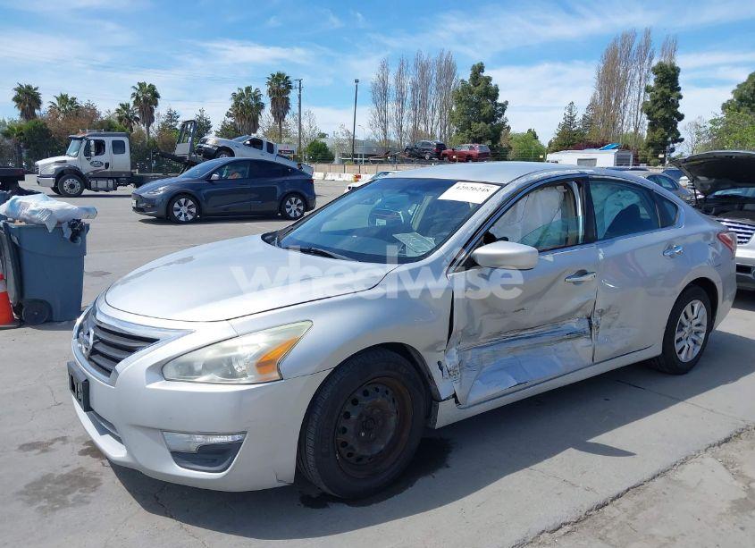 Photo 6 of 2013 Nissan Altima 2.5 S (VIN 1N4AL3AP4DN517857)