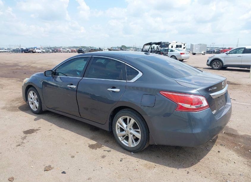 Photo 3 of 2013 Nissan Altima 2.5 SV (VIN 1N4AL3AP4DN520161)
