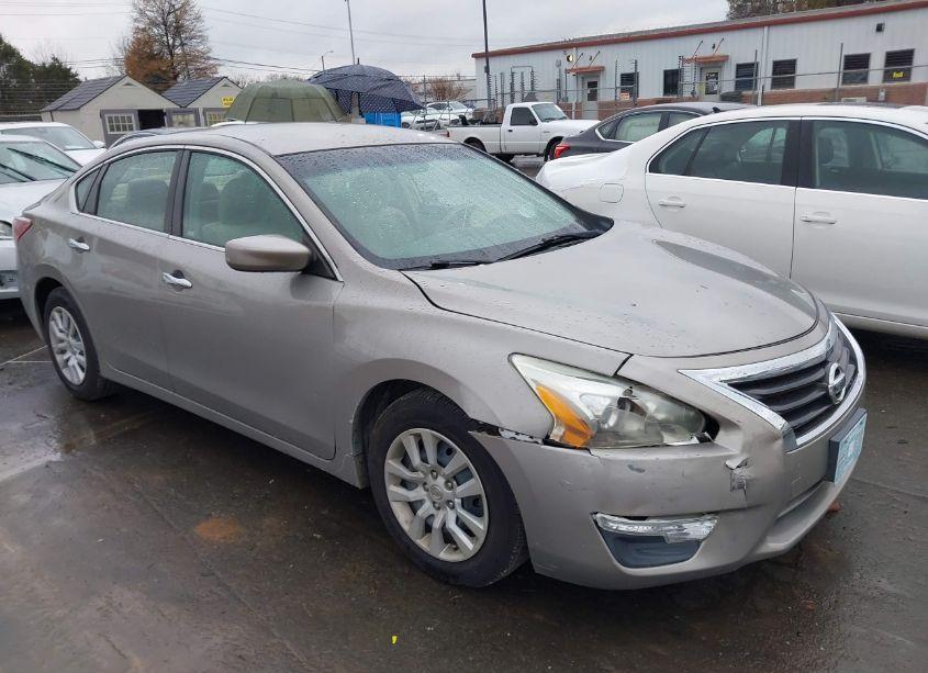 2013 Nissan Altima 2.5 S (VIN 1N4AL3AP4DN524937) main photo