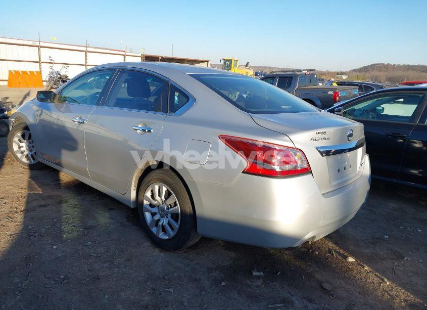 Photo 3 of 2013 Nissan Altima 2.5 S (VIN 1N4AL3AP4DN527076)