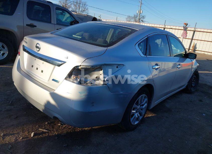 Photo 4 of 2013 Nissan Altima 2.5 S (VIN 1N4AL3AP4DN527076)