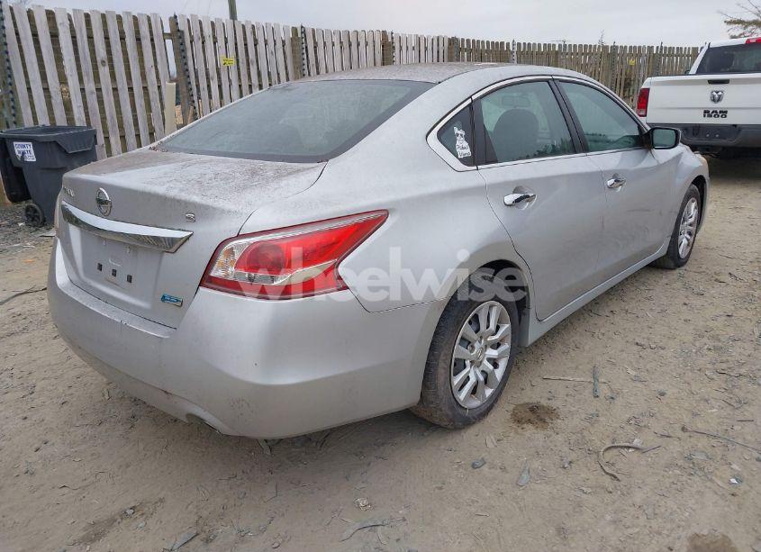 Photo 4 of 2013 Nissan Altima 2.5 S (VIN 1N4AL3AP4DN554276)