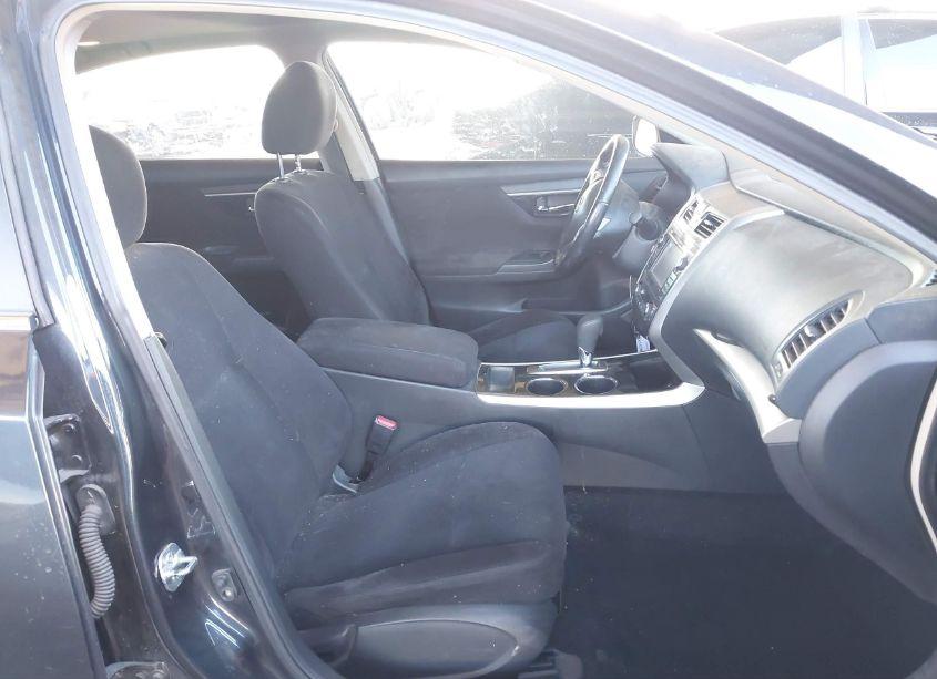 Photo 5 of 2013 Nissan Altima 2.5 SV (VIN 1N4AL3AP4DN563690)