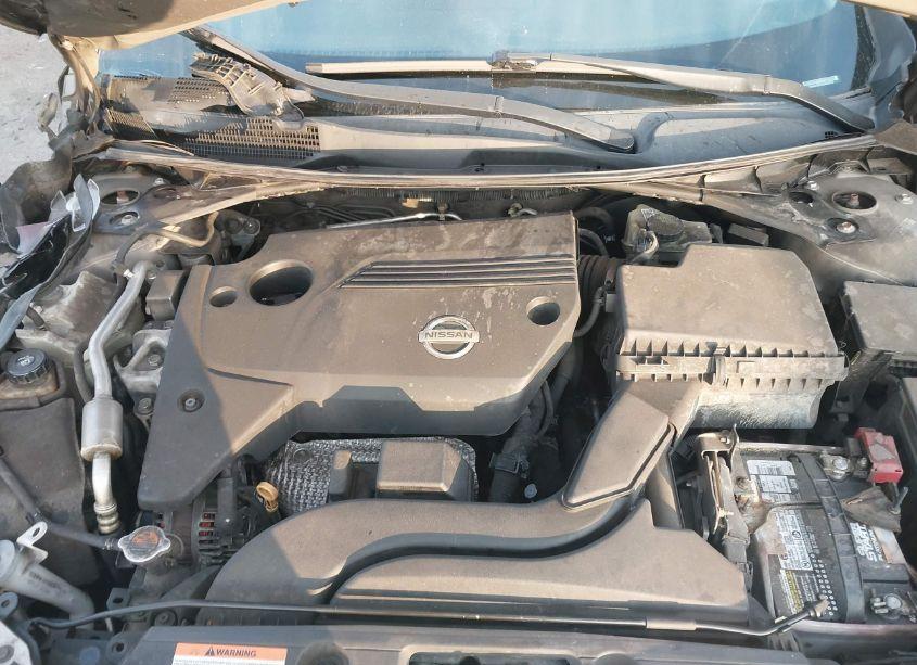 Photo 10 of 2013 Nissan Altima 2.5 SV (VIN 1N4AL3AP4DN585589)