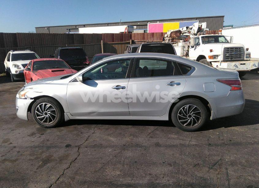 Photo 12 of 2014 Nissan Altima 2.5 S (VIN 1N4AL3AP4EC100400)