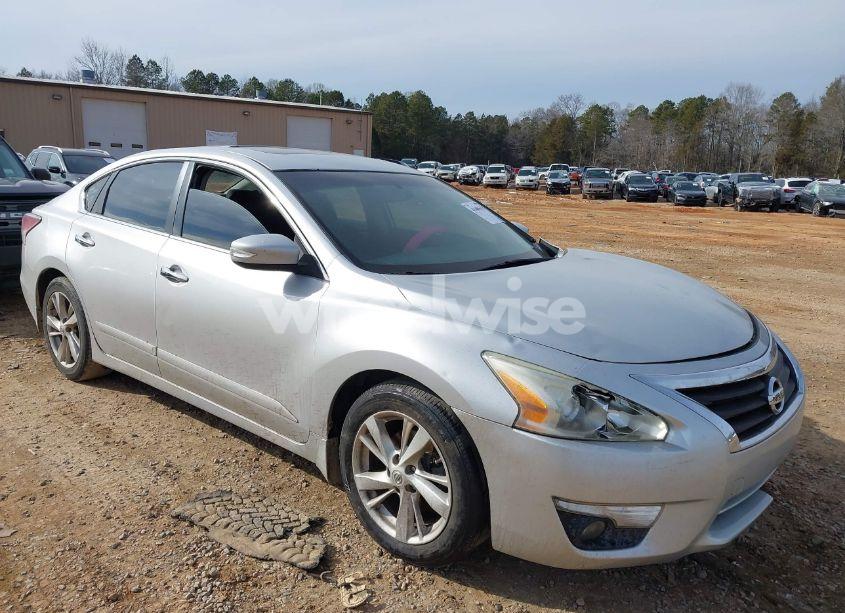 2014 Nissan Altima 2.5 SV (VIN 1N4AL3AP4EC102311) main photo