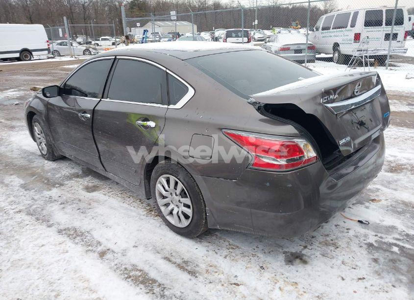 Photo 3 of 2014 Nissan Altima 2.5 S (VIN 1N4AL3AP4EC117326)