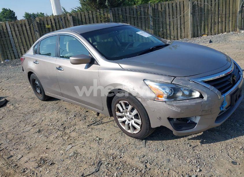 2014 Nissan Altima 2.5 S (VIN 1N4AL3AP4EC117584) main photo