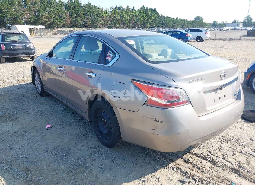 Photo 3 of 2014 Nissan Altima 2.5 S (VIN 1N4AL3AP4EC117584)