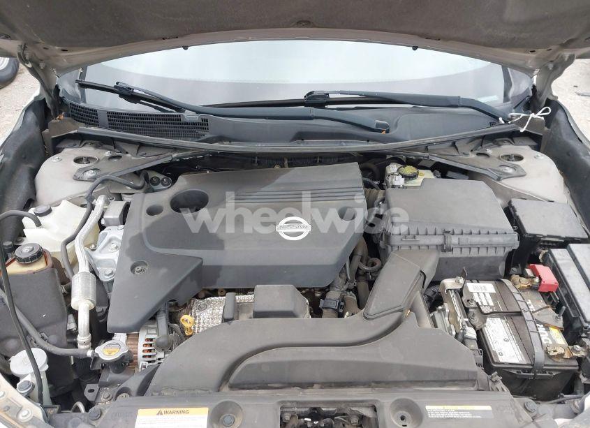 Photo 10 of 2014 Nissan Altima 2.5 S (VIN 1N4AL3AP4EC125197)