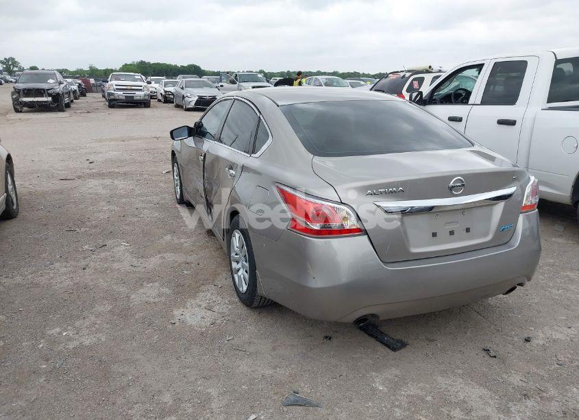 Photo 3 of 2014 Nissan Altima 2.5 S (VIN 1N4AL3AP4EC125197)