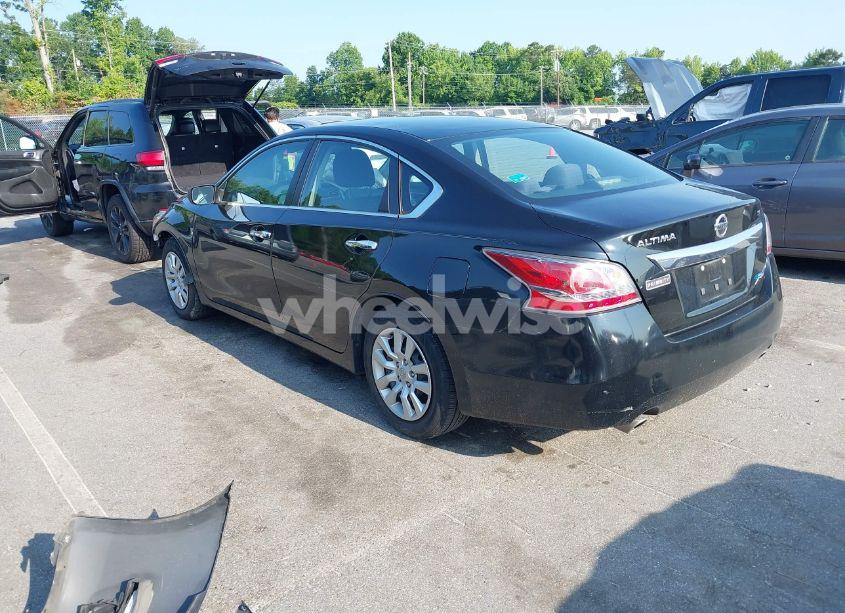Photo 3 of 2014 Nissan Altima 2.5 S (VIN 1N4AL3AP4EC125443)