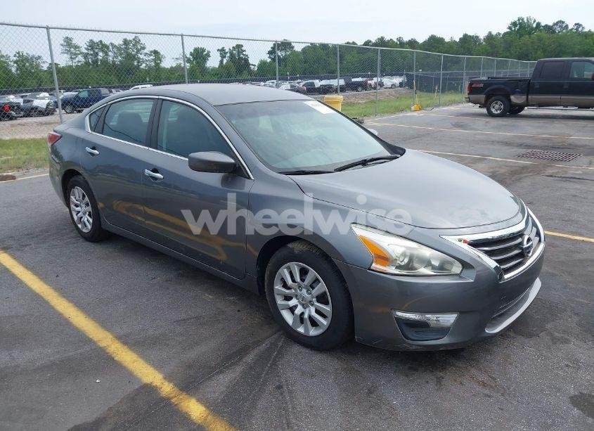 2014 Nissan Altima 2.5 S (VIN 1N4AL3AP4EC129234) main photo