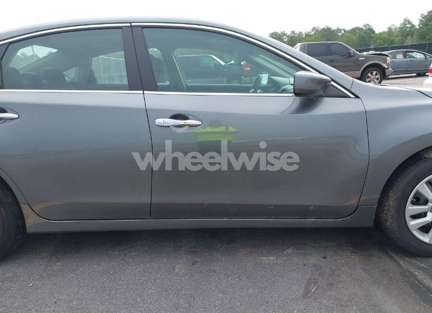 Photo 13 of 2014 Nissan Altima 2.5 S (VIN 1N4AL3AP4EC129234)