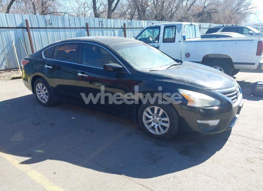2014 Nissan Altima 2.5 S (VIN 1N4AL3AP4EC133512) main photo