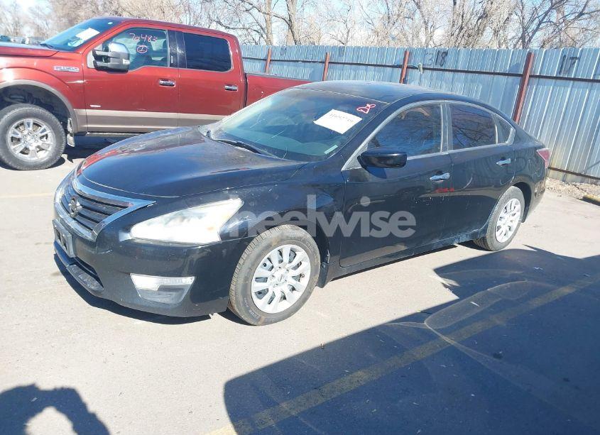 Photo 2 of 2014 Nissan Altima 2.5 S (VIN 1N4AL3AP4EC133512)