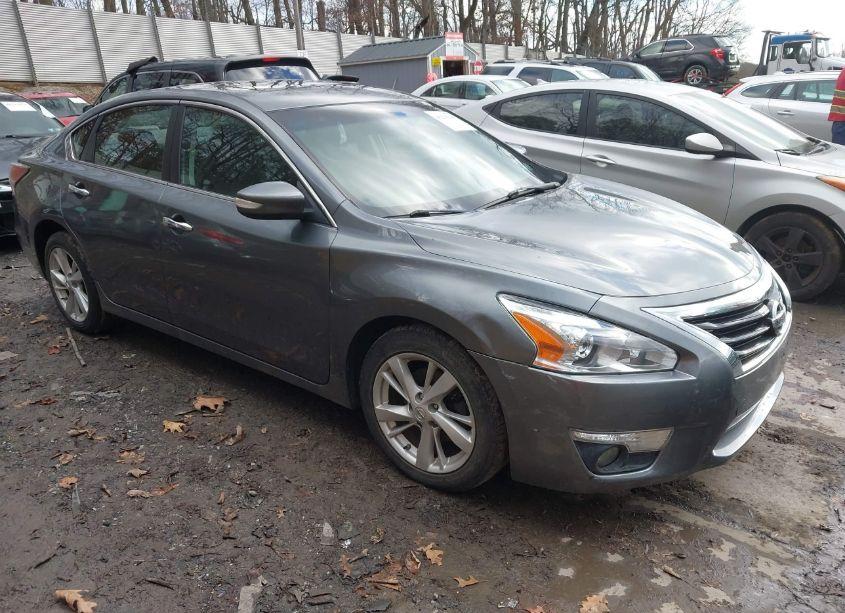2014 Nissan Altima 2.5 SV (VIN 1N4AL3AP4EC143392) main photo