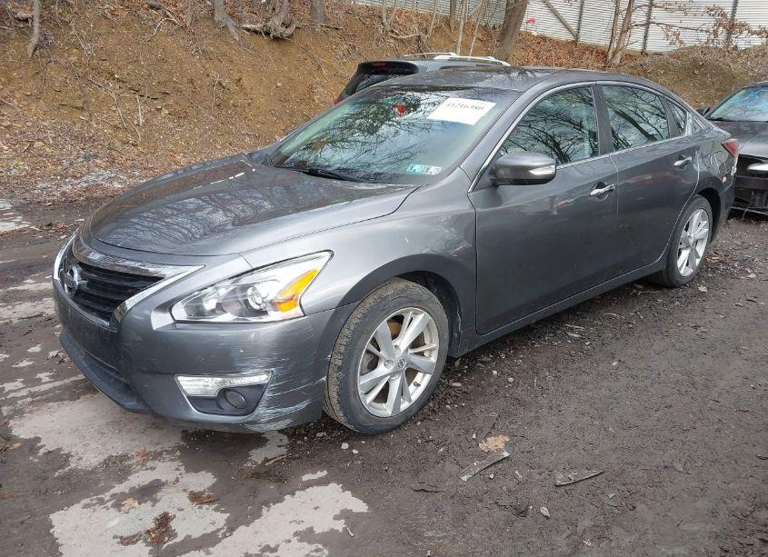 Photo 2 of 2014 Nissan Altima 2.5 SV (VIN 1N4AL3AP4EC143392)