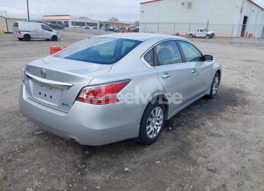 Photo 4 of 2014 Nissan Altima 2.5 (VIN 1N4AL3AP4EC153582)