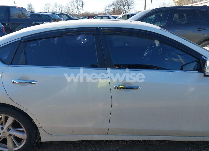 Photo 13 of 2014 Nissan Altima 2.5 SV (VIN 1N4AL3AP4EC162184)