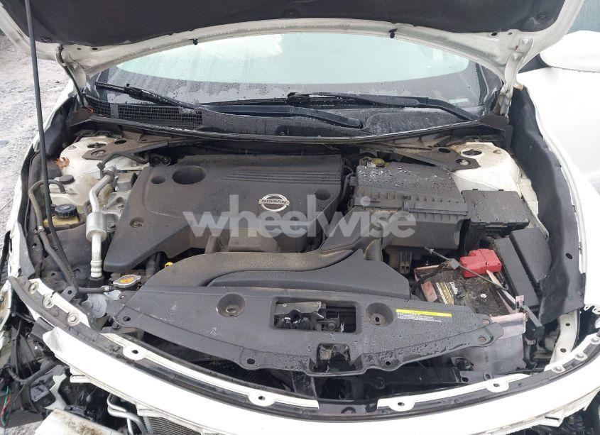 Photo 10 of 2014 Nissan Altima 2.5 S (VIN 1N4AL3AP4EC174626)