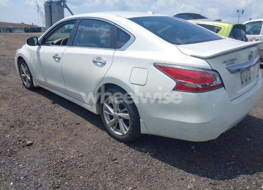 Photo 3 of 2014 Nissan Altima 2.5 SL (VIN 1N4AL3AP4EC175548)
