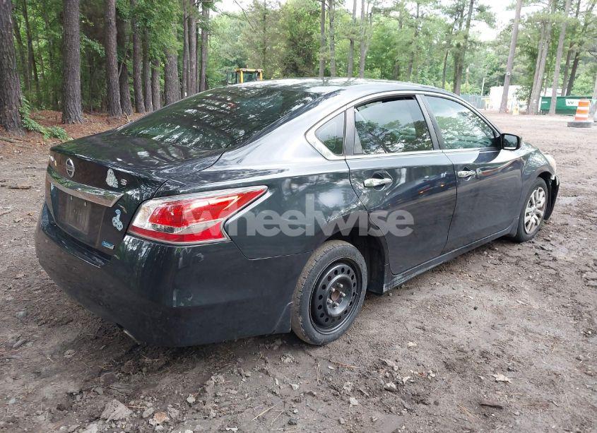 Photo 4 of 2014 Nissan Altima 2.5 S (VIN 1N4AL3AP4EC186873)