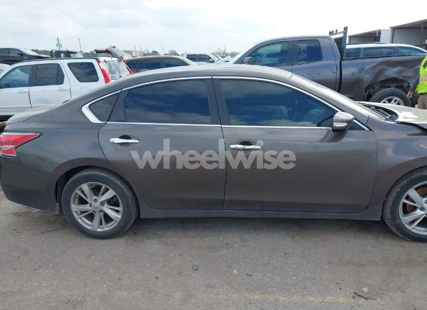 Photo 13 of 2014 Nissan Altima 2.5 SV (VIN 1N4AL3AP4EC268747)