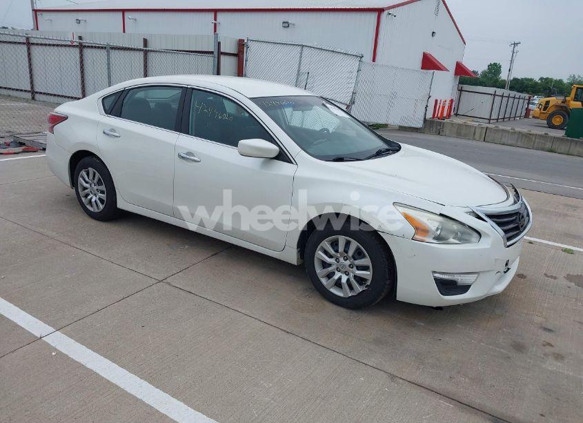 2014 Nissan Altima 2.5/2.5 S/2.5 SL/2.5 SV (VIN 1N4AL3AP4EC271504) main photo