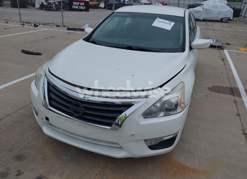 Photo 6 of 2014 Nissan Altima 2.5/2.5 S/2.5 SL/2.5 SV (VIN 1N4AL3AP4EC271504)