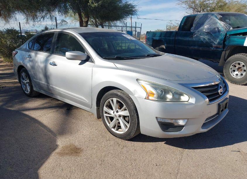 2014 Nissan Altima 2.5 SV (VIN 1N4AL3AP4EC320068) main photo