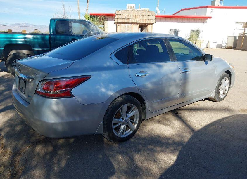 Photo 4 of 2014 Nissan Altima 2.5 SV (VIN 1N4AL3AP4EC320068)