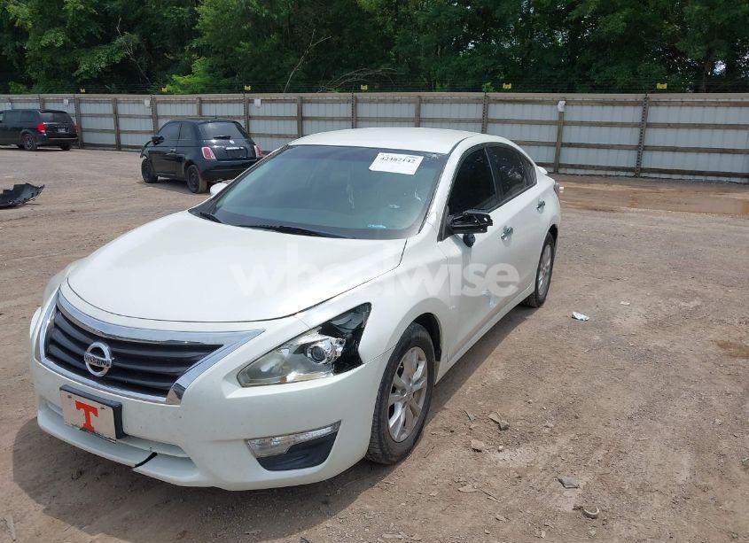 Photo 6 of 2014 Nissan Altima 2.5 S (VIN 1N4AL3AP4EC403662)