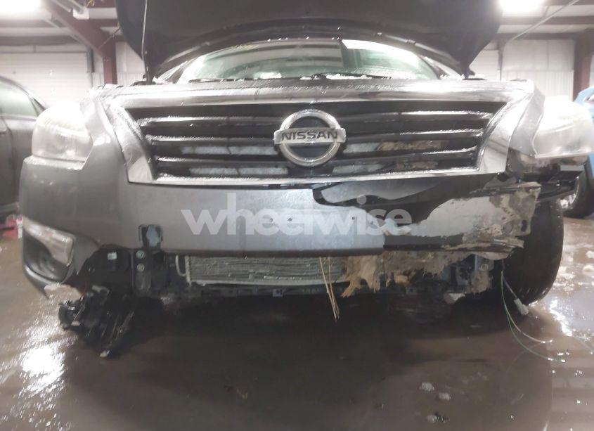 Photo 6 of 2014 Nissan Altima 2.5 SV (VIN 1N4AL3AP4EC415522)