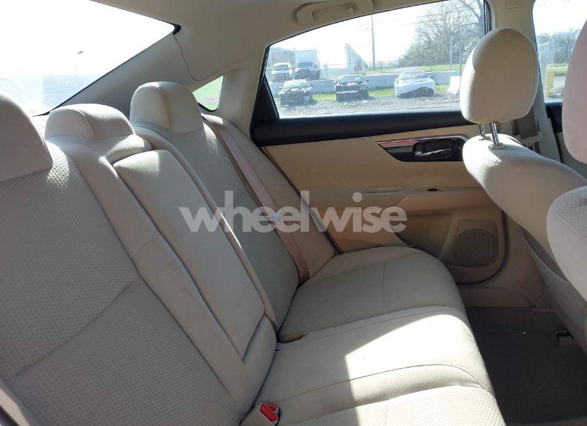 Photo 8 of 2014 Nissan Altima 2.5 SV (VIN 1N4AL3AP4EN209332)