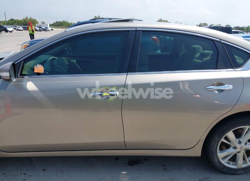 Photo 14 of 2014 Nissan Altima 2.5 SV (VIN 1N4AL3AP4EN212134)