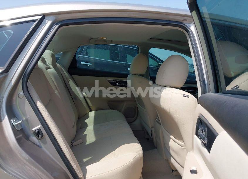 Photo 8 of 2014 Nissan Altima 2.5 SV (VIN 1N4AL3AP4EN212134)