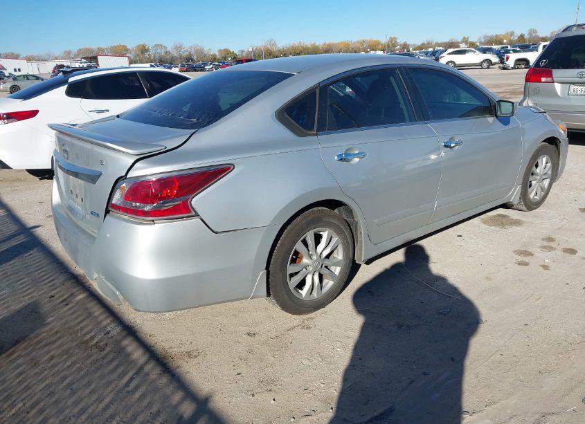 Photo 4 of 2014 Nissan Altima 2.5 S (VIN 1N4AL3AP4EN226731)