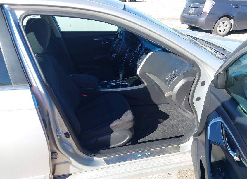 Photo 5 of 2014 Nissan Altima 2.5 S (VIN 1N4AL3AP4EN226731)