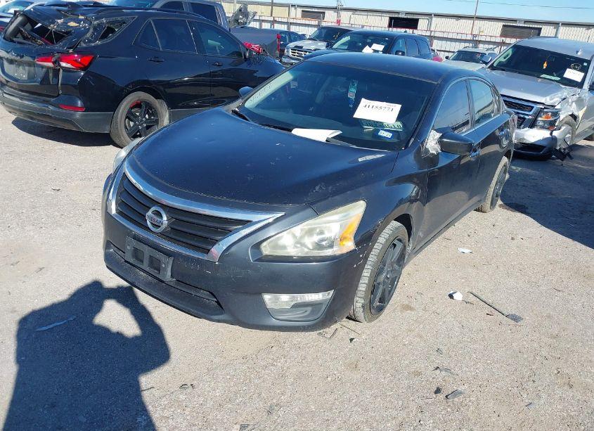 Photo 2 of 2014 Nissan Altima 2.5 S (VIN 1N4AL3AP4EN227376)
